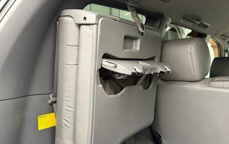 Toyota Land Cruiser Prado 120 рестайлинг, 2008 год, 2 600 000 рублей, 20 фотография
