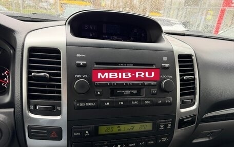 Toyota Land Cruiser Prado 120 рестайлинг, 2008 год, 2 600 000 рублей, 9 фотография