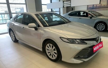 Toyota Camry, 2020 год, 3 661 200 рублей, 3 фотография