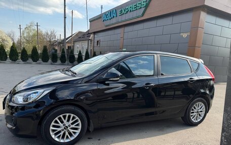Hyundai Solaris II рестайлинг, 2012 год, 950 000 рублей, 11 фотография
