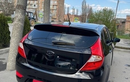 Hyundai Solaris II рестайлинг, 2012 год, 950 000 рублей, 6 фотография