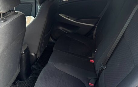 Hyundai Solaris II рестайлинг, 2012 год, 950 000 рублей, 18 фотография