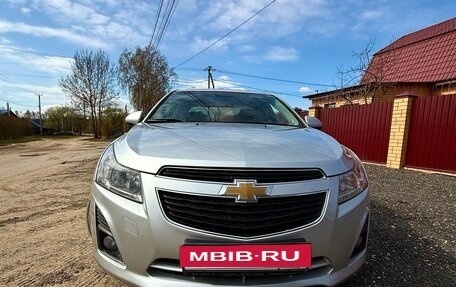 Chevrolet Cruze II, 2013 год, 900 000 рублей, 8 фотография