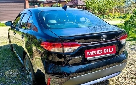Toyota Corolla, 2019 год, 1 870 000 рублей, 3 фотография