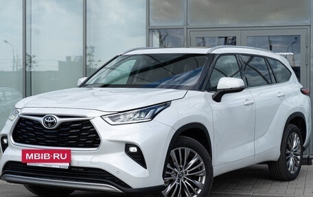 Toyota Highlander, 2026 год, 5 890 000 рублей, 20 фотография