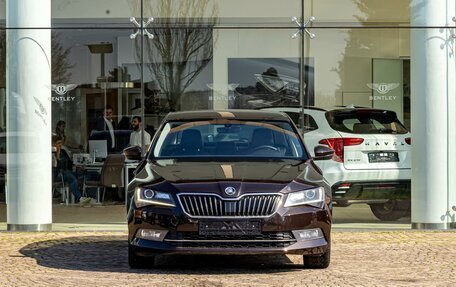 Skoda Superb III рестайлинг, 2018 год, 1 795 000 рублей, 2 фотография