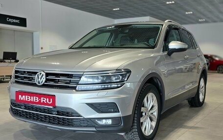Volkswagen Tiguan II, 2018 год, 2 250 000 рублей, 3 фотография