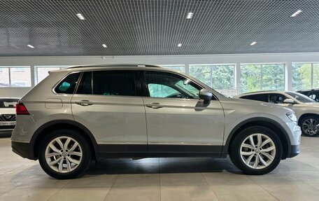Volkswagen Tiguan II, 2018 год, 2 250 000 рублей, 8 фотография