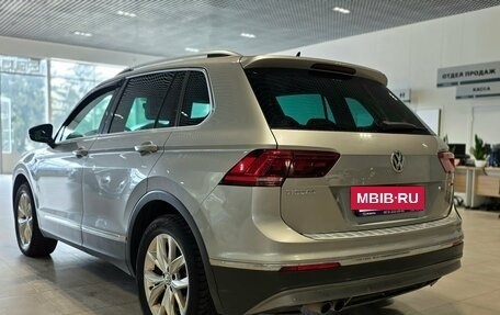 Volkswagen Tiguan II, 2018 год, 2 250 000 рублей, 5 фотография