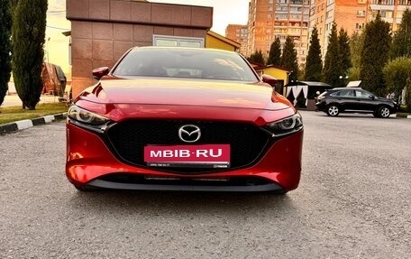 Mazda 3, 2019 год, 1 900 000 рублей, 3 фотография