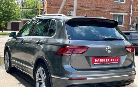 Volkswagen Tiguan II, 2019 год, 3 199 999 рублей, 3 фотография