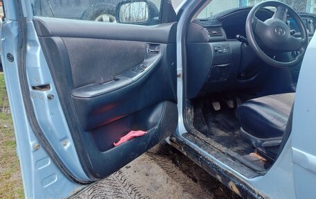 Toyota Corolla, 2006 год, 355 000 рублей, 9 фотография