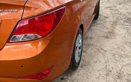 Hyundai Solaris II рестайлинг, 2015 год, 1 000 000 рублей, 9 фотография
