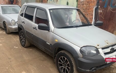 Chevrolet Niva I рестайлинг, 2012 год, 249 999 рублей, 3 фотография