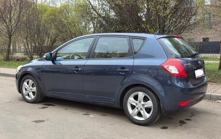 KIA cee'd I рестайлинг, 2011 год, 790 000 рублей, 2 фотография