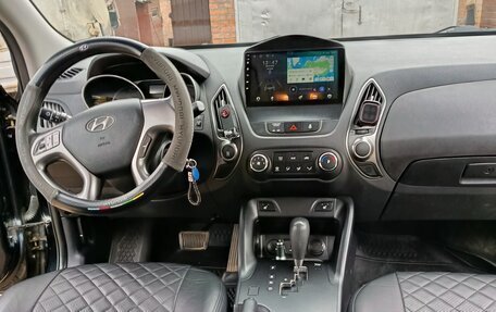 Hyundai ix35 I рестайлинг, 2015 год, 1 500 000 рублей, 16 фотография
