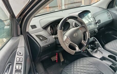 Hyundai ix35 I рестайлинг, 2015 год, 1 500 000 рублей, 13 фотография