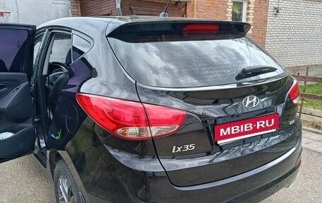 Hyundai ix35 I рестайлинг, 2015 год, 1 500 000 рублей, 14 фотография