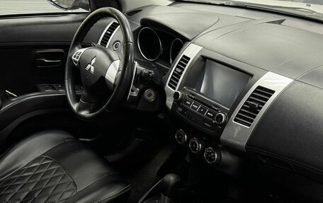 Mitsubishi Outlander III рестайлинг 3, 2011 год, 1 199 900 рублей, 6 фотография