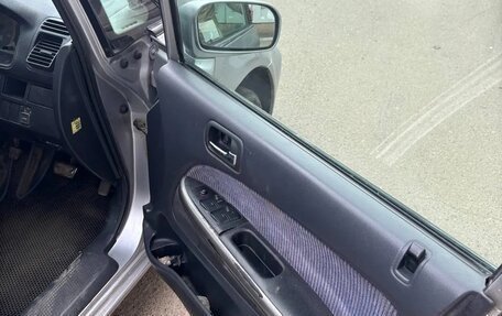 Honda Stream I рестайлинг, 2001 год, 499 999 рублей, 10 фотография