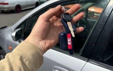 Honda Stream I рестайлинг, 2001 год, 499 999 рублей, 11 фотография