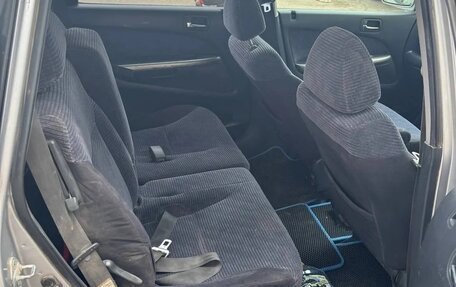 Honda Stream I рестайлинг, 2001 год, 499 999 рублей, 13 фотография