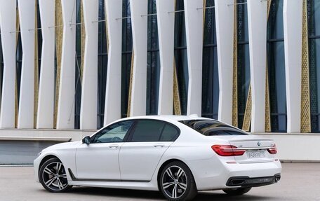 BMW 7 серия, 2018 год, 4 650 000 рублей, 8 фотография