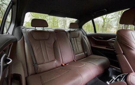 BMW 7 серия, 2018 год, 4 650 000 рублей, 20 фотография