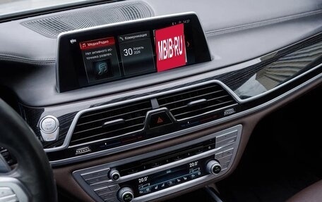 BMW 7 серия, 2018 год, 4 650 000 рублей, 12 фотография