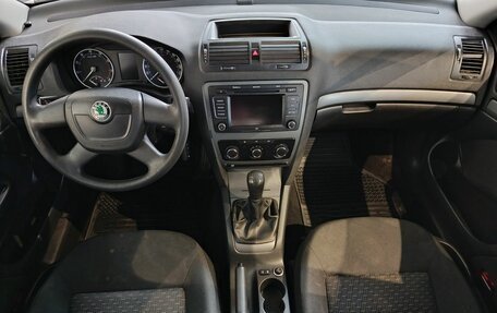 Skoda Octavia, 2011 год, 750 000 рублей, 10 фотография