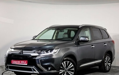 Mitsubishi Outlander III рестайлинг 3, 2019 год, 2 499 000 рублей, 1 фотография