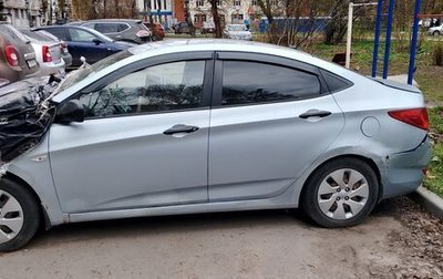 Hyundai Solaris II рестайлинг, 2012 год, 200 000 рублей, 1 фотография