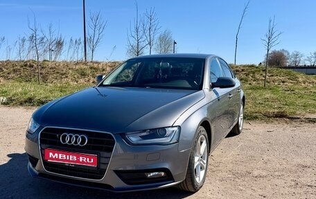 Audi A4, 2013 год, 1 699 000 рублей, 1 фотография
