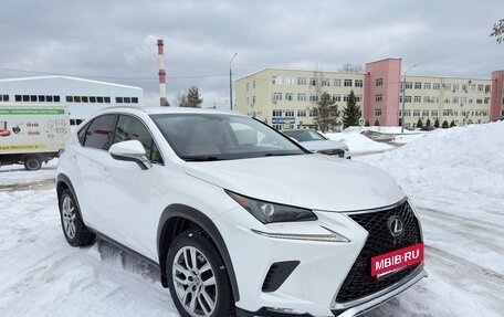 Lexus NX I, 2018 год, 3 250 000 рублей, 2 фотография