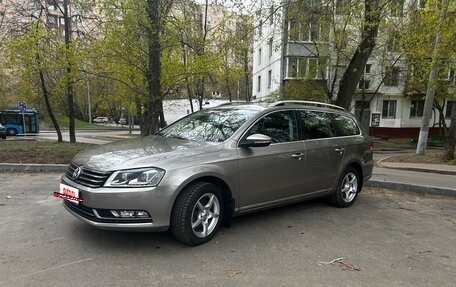 Volkswagen Passat B7, 2013 год, 1 300 000 рублей, 2 фотография
