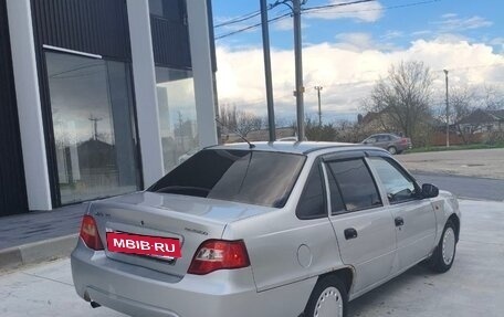 Daewoo Nexia I рестайлинг, 2011 год, 235 000 рублей, 3 фотография