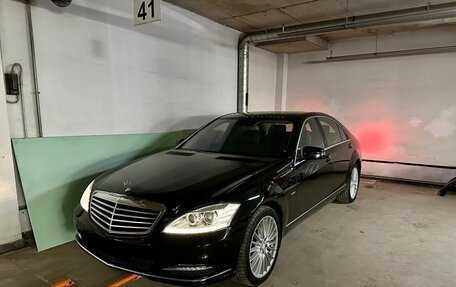Mercedes-Benz S-Класс, 2011 год, 2 150 000 рублей, 27 фотография