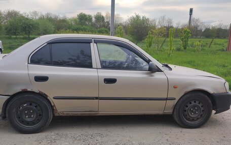 Hyundai Accent II, 2004 год, 180 000 рублей, 2 фотография