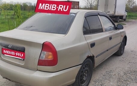 Hyundai Accent II, 2004 год, 180 000 рублей, 3 фотография