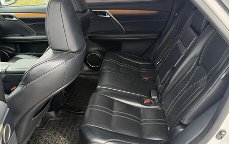 Lexus RX IV рестайлинг, 2019 год, 5 300 000 рублей, 10 фотография
