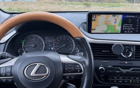 Lexus RX IV рестайлинг, 2019 год, 5 300 000 рублей, 12 фотография