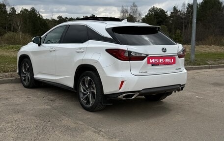 Lexus RX IV рестайлинг, 2019 год, 5 300 000 рублей, 8 фотография