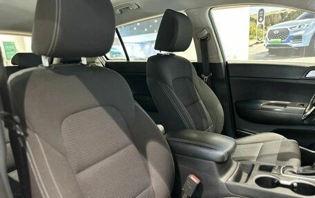 KIA Sportage IV рестайлинг, 2018 год, 2 050 000 рублей, 11 фотография