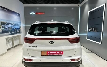 KIA Sportage IV рестайлинг, 2018 год, 2 050 000 рублей, 6 фотография