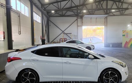 Hyundai Elantra V, 2013 год, 1 050 000 рублей, 6 фотография