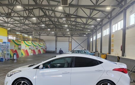 Hyundai Elantra V, 2013 год, 1 050 000 рублей, 5 фотография