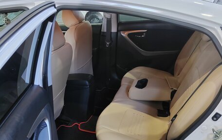 Hyundai Elantra V, 2013 год, 1 050 000 рублей, 11 фотография