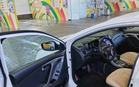 Hyundai Elantra V, 2013 год, 1 050 000 рублей, 10 фотография