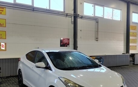 Hyundai Elantra V, 2013 год, 1 050 000 рублей, 4 фотография