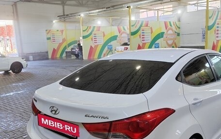 Hyundai Elantra V, 2013 год, 1 050 000 рублей, 9 фотография